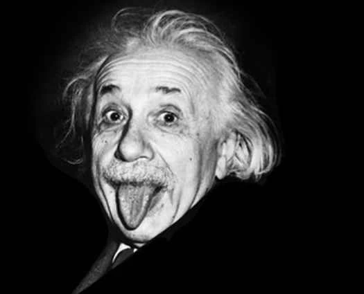 人間のペニスの大きさ、イルミナティ、そして2012年に最も人気があったWikipediaのページ