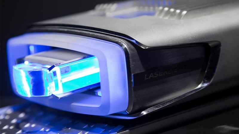 アウディ スポーツ クワトロ レーザーライト