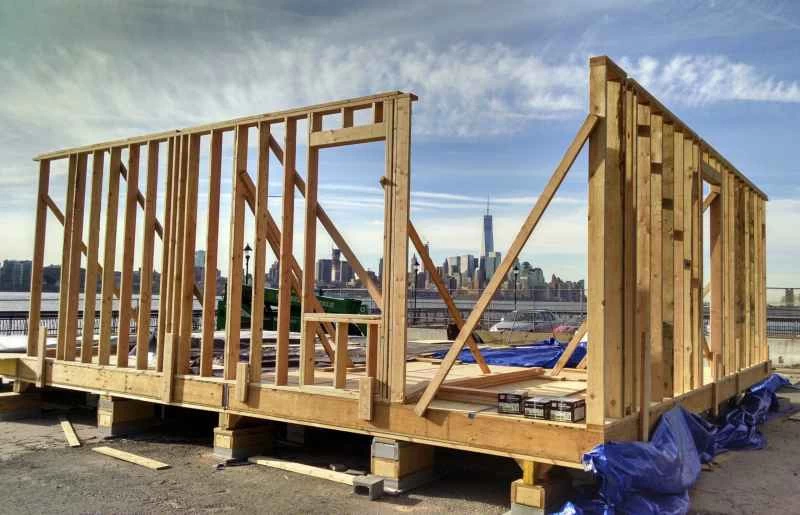 SURE Con​​struction: 03 壁のフレーミング