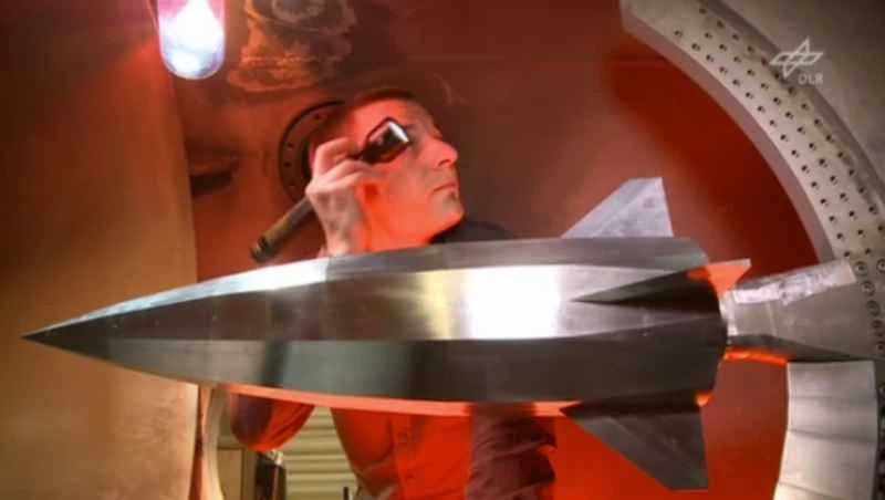 ドイツの新型再利用可能直線型ロケットは再突入に耐え、自力で帰還できる