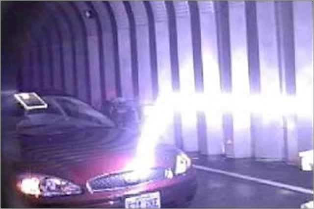 陸軍がレーザー誘導雷撃兵器を実演