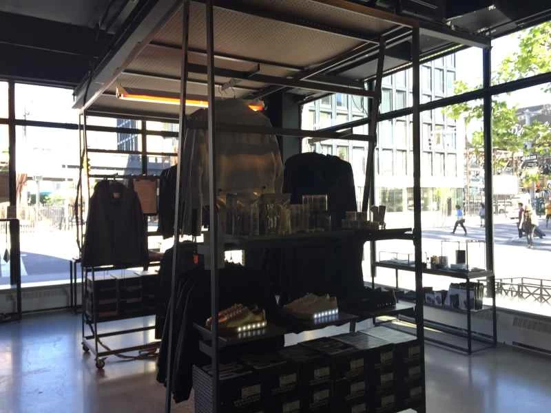 ストーリーの商品