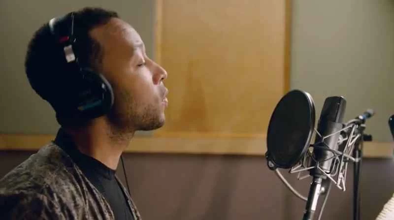 Googleアシスタント ジョン・レジェンド