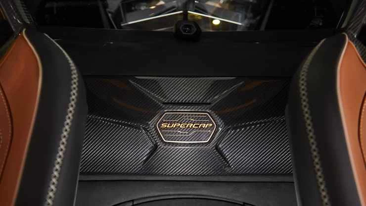 ランボルギーニ シアン