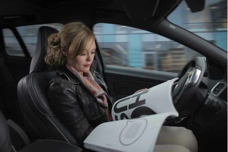 新たな研究：人間は自動運転車の制御に戸惑う可能性がある