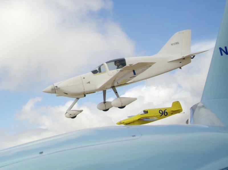 宇宙産業が小さな町と衝突したら何が起こるでしょうか?