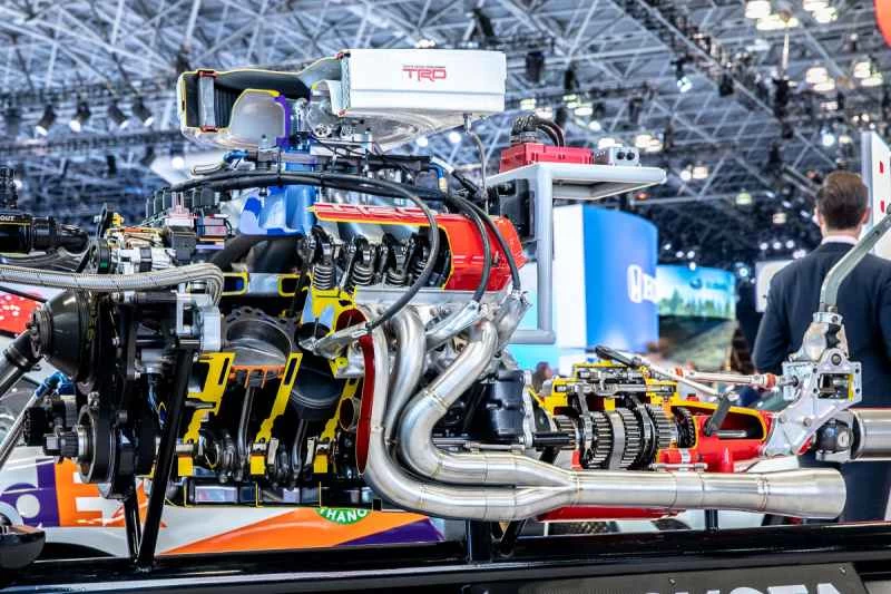 トヨタTRDカットアウェイ