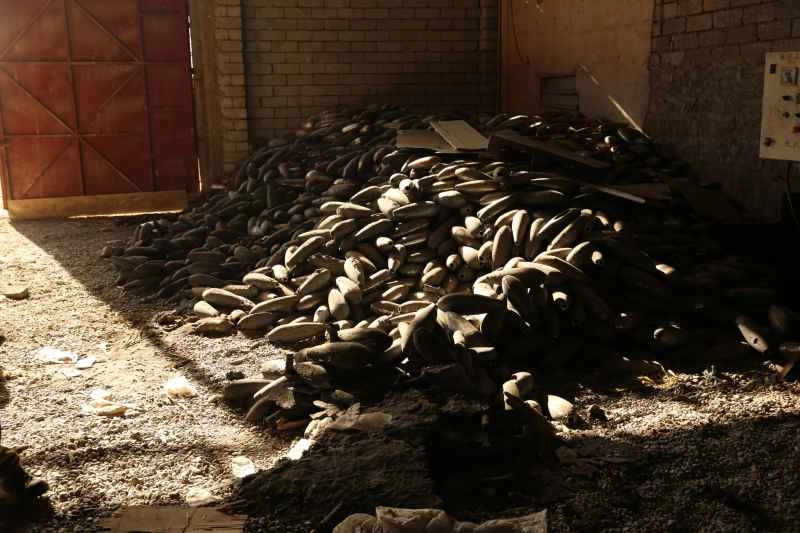 ISISの戦争工場からの報告は、膨大な標準化された兵器庫を明らかにする