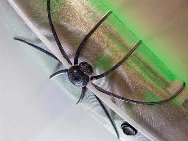 Lockheed Martin Skunk Works SPIDER: An Airship-Fixing Robot