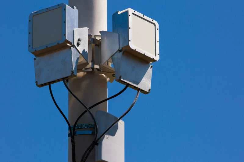 Facebookの新しいTerragraph送信機