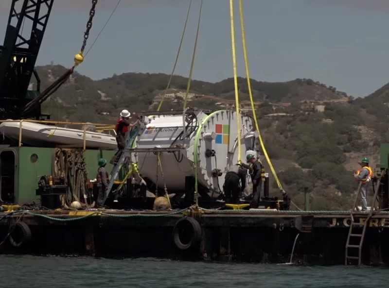 マイクロソフトがデータサーバーを海中に設置する理由