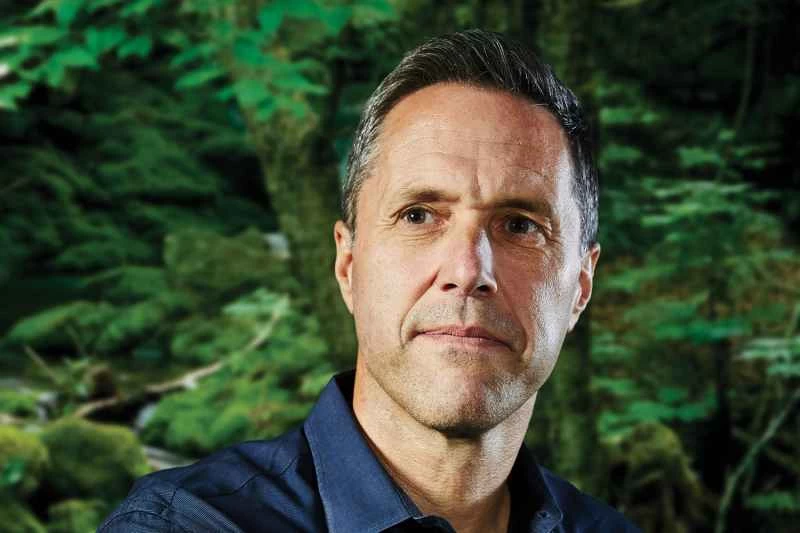 ある生態学者の高度な研究が私たちの森林について明らかにするもの