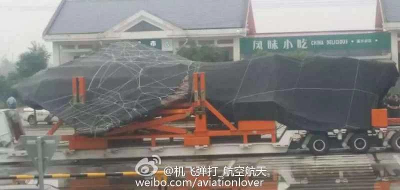 中国のJ-31ステルス戦闘機