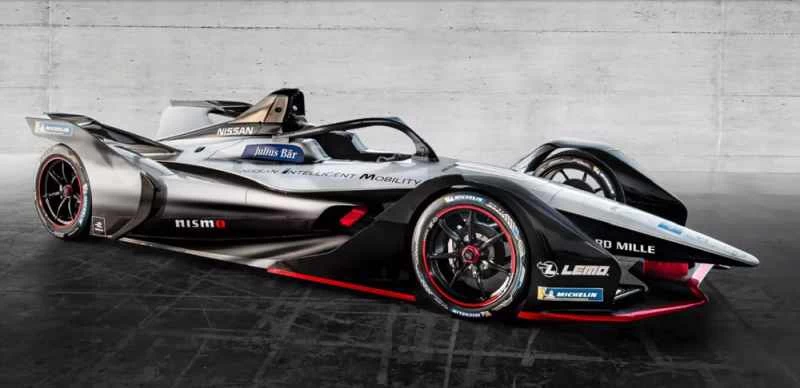 日産フォーミュラEレーサー