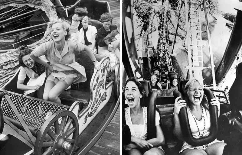 ジェットコースターに乗っている若者たち